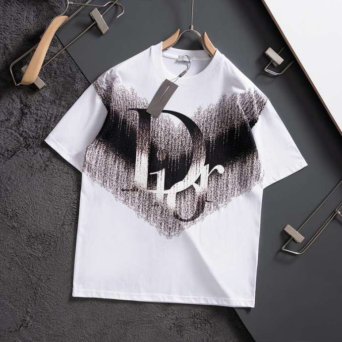 Picture of Dior T Shirts Short _SKUDiorXS-LK658633973
